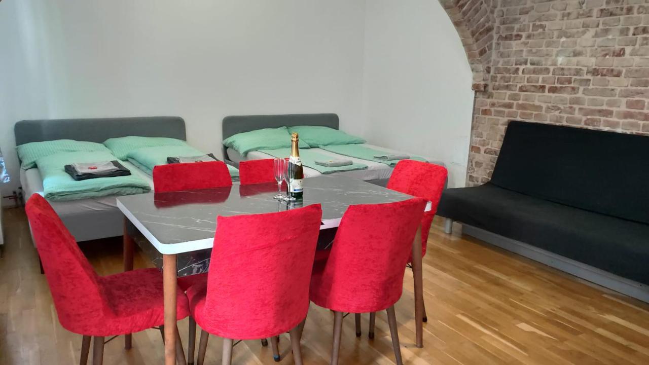 Cozynite Premium Apartment Stadthalle 维也纳 外观 照片