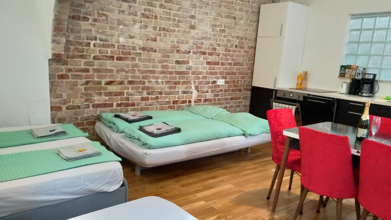 Cozynite Premium Apartment Stadthalle 维也纳 外观 照片